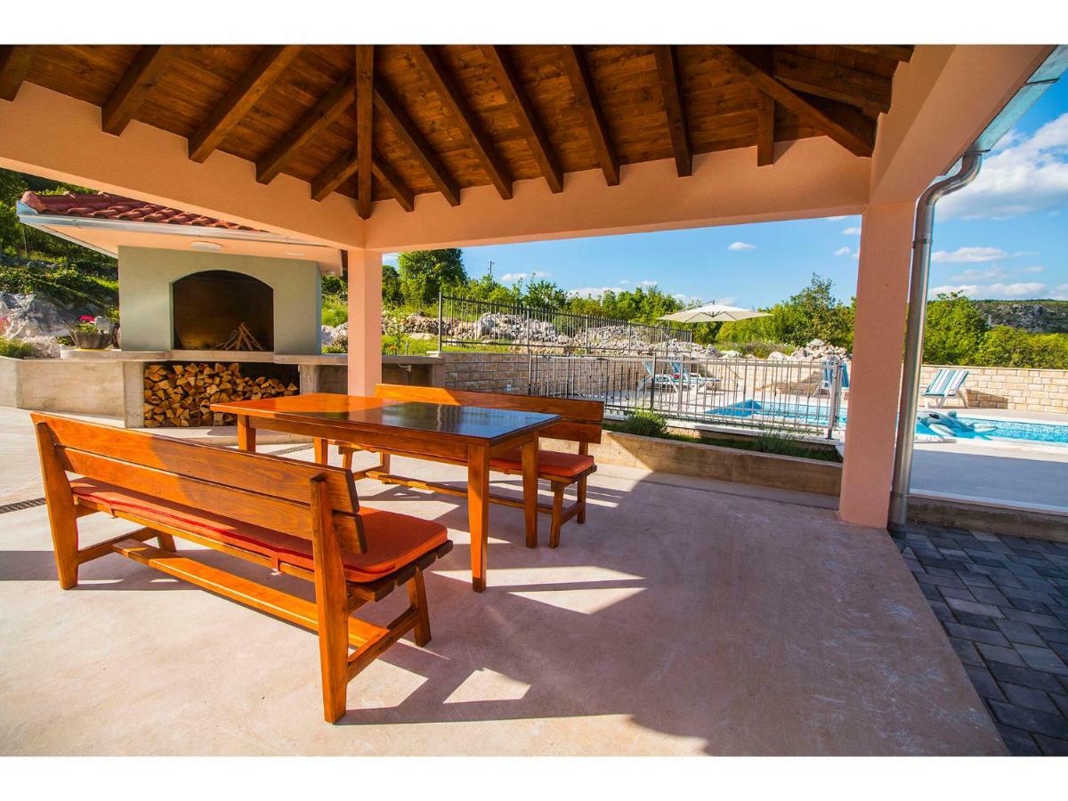 Villa Katja Omiš Εξωτερικό φωτογραφία